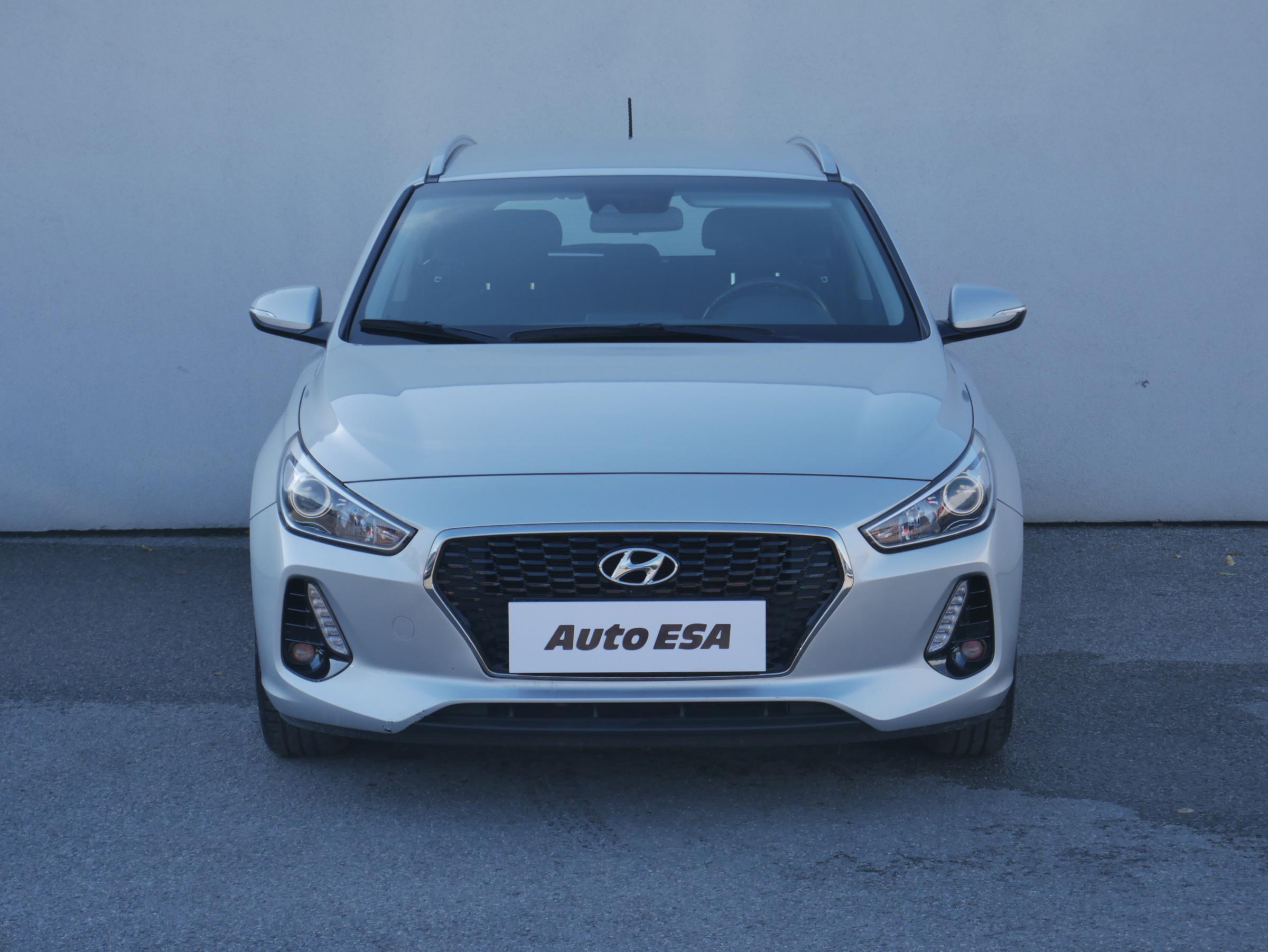 Hyundai i30, 2018 - pohled č. 2