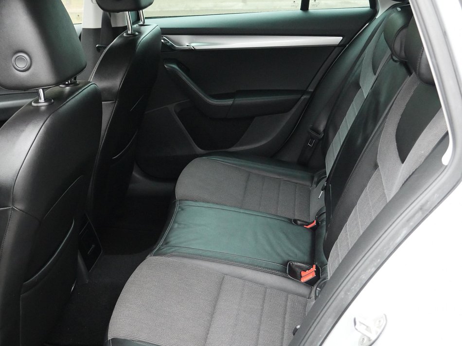 Škoda Octavia III 1.6 TDi Style