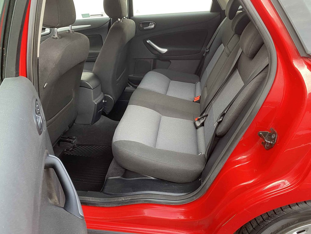Ford Mondeo 1.8TDCi 