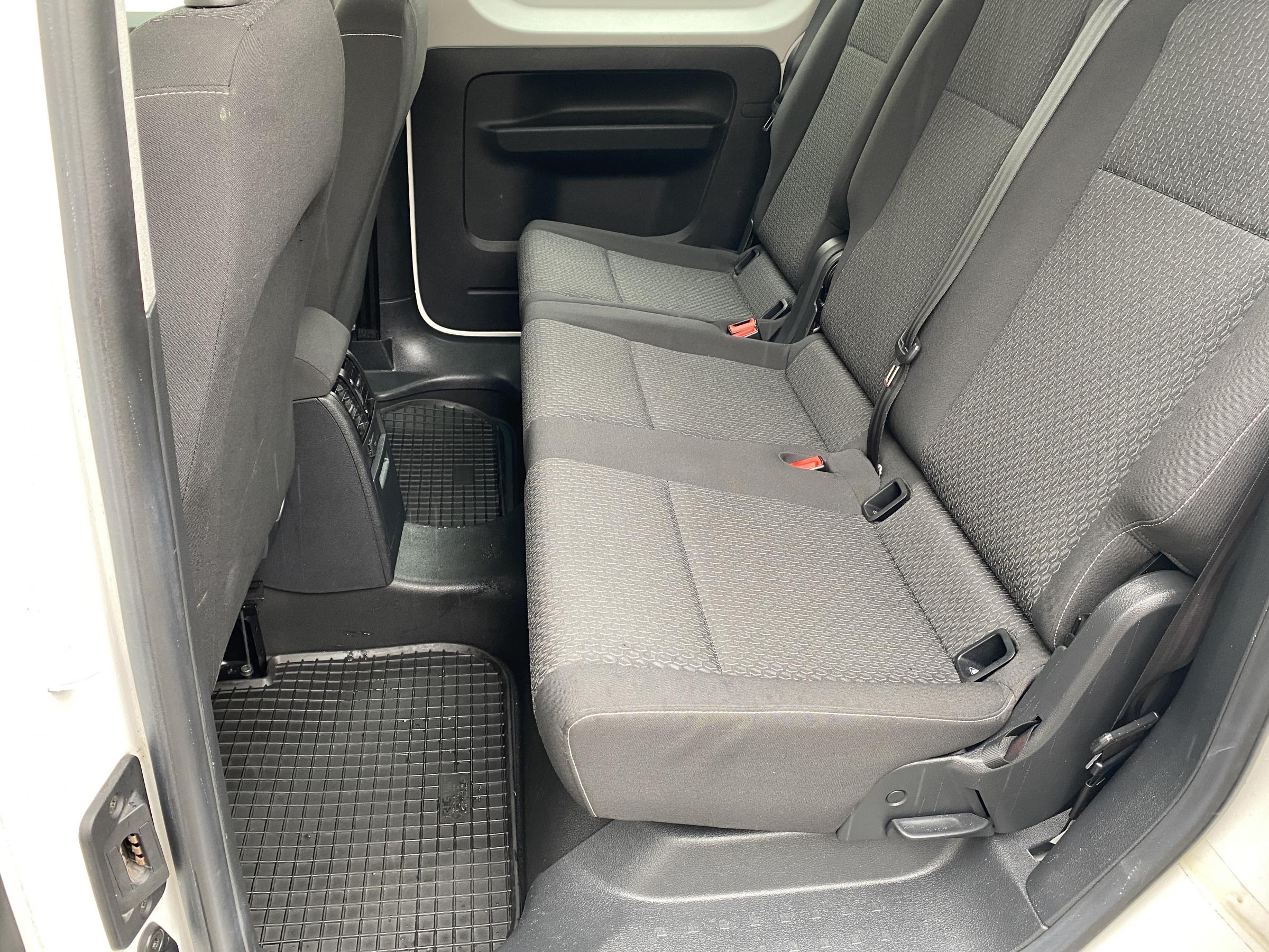 Volkswagen Caddy, 2018 - pohled č. 13