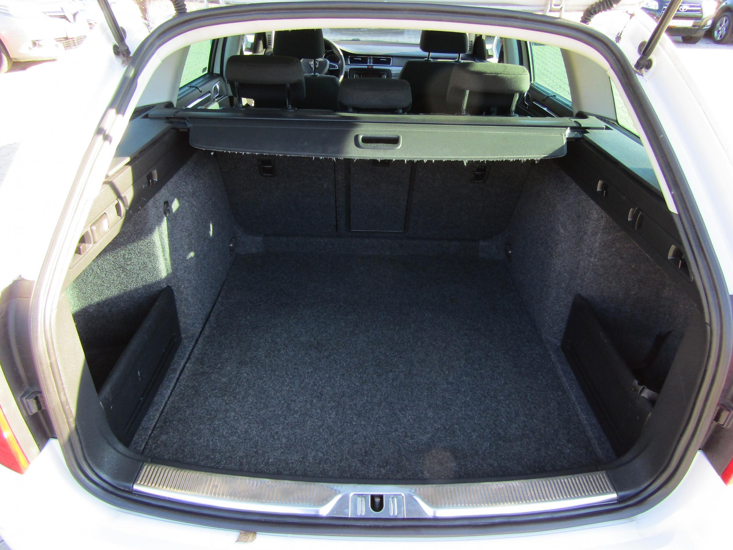 Škoda Superb II, 2015 - pohled č. 7