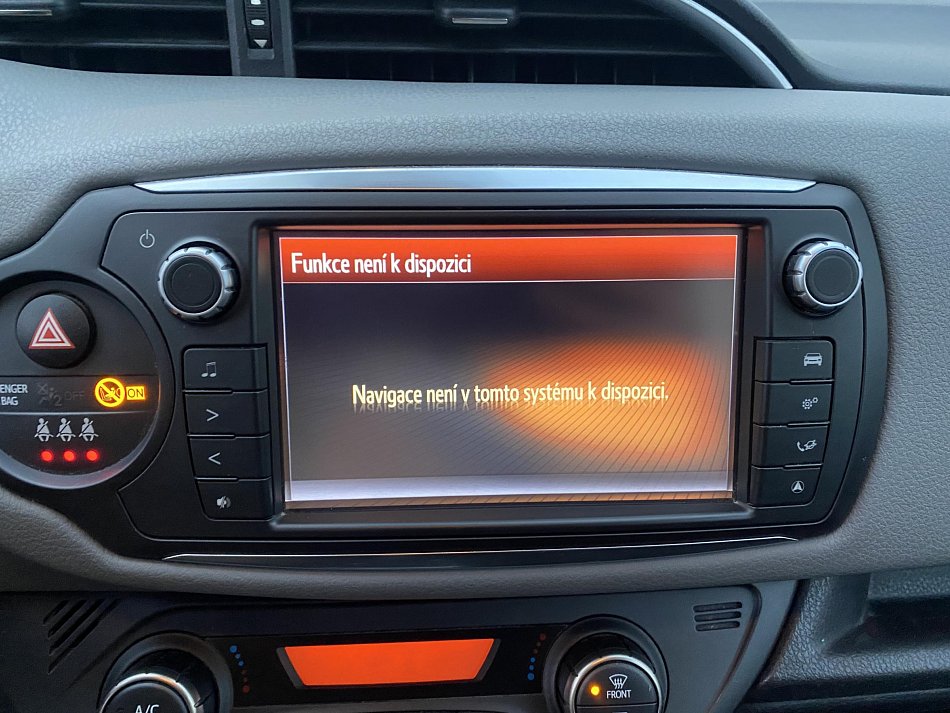 Toyota Yaris 1.4 VVT-i Dynamic