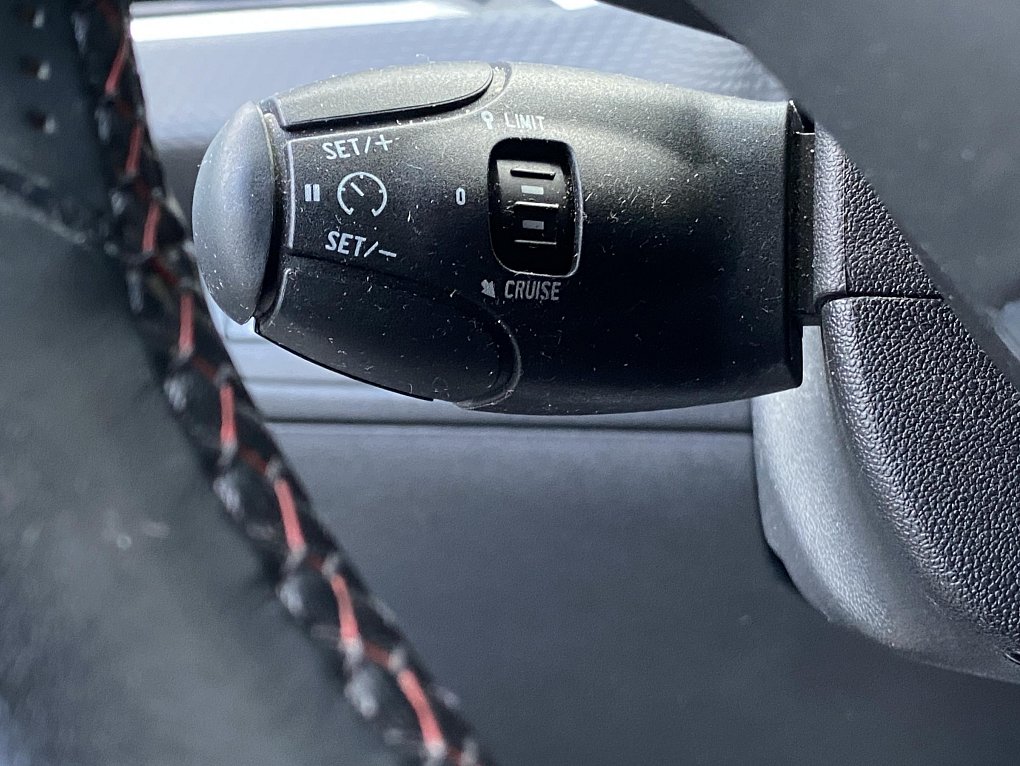 Peugeot 208 1.2PT GT Line