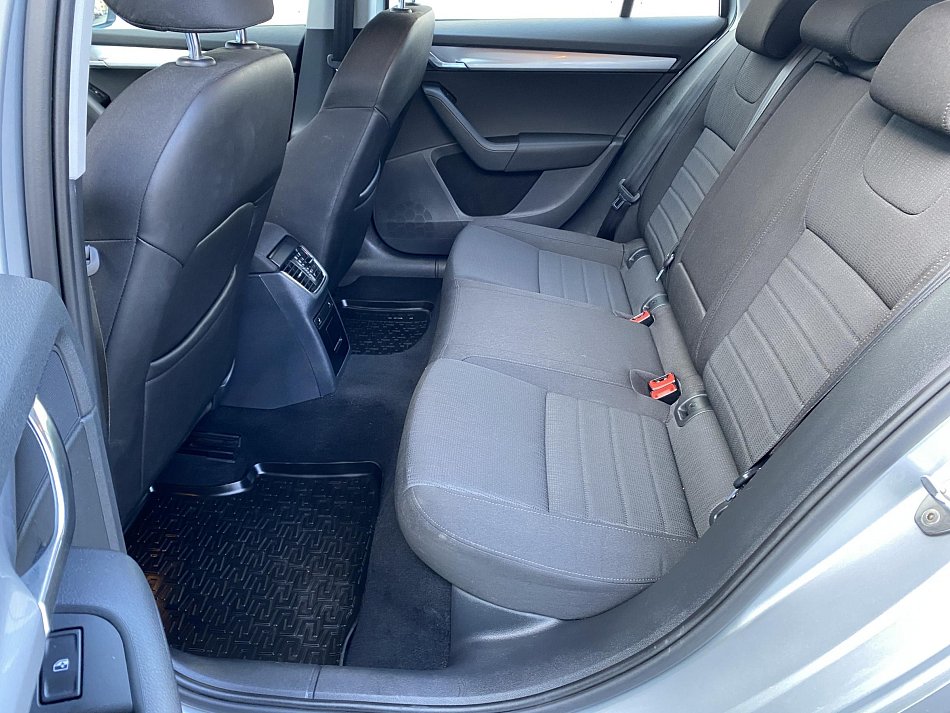 Škoda Octavia III 2.0 TDi 