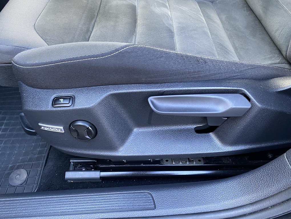 Volkswagen Golf 1.6TDI 