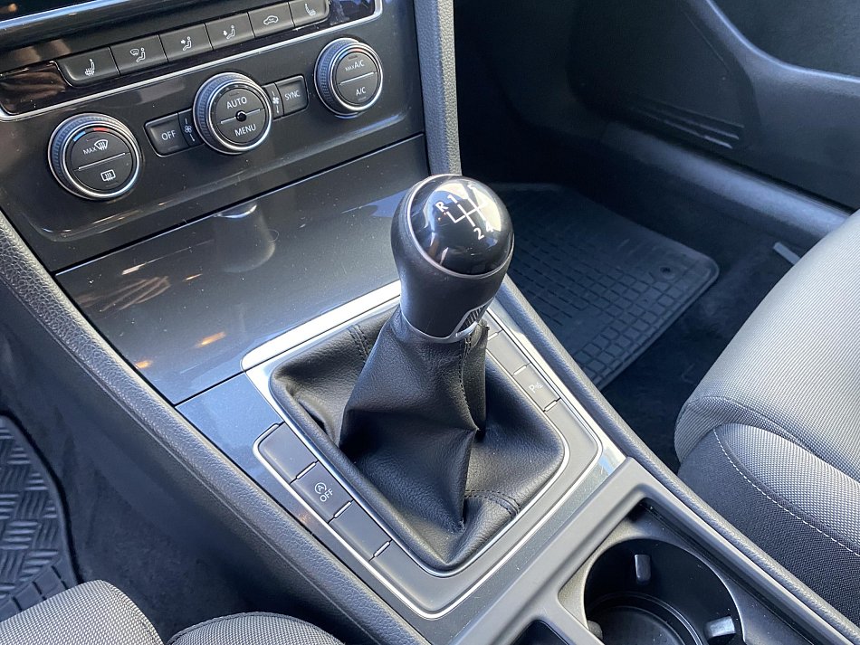 Volkswagen Golf 1.6TDI 