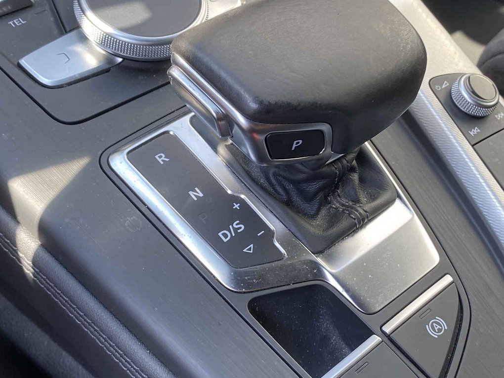Audi A4 2.0 TDi  quattro