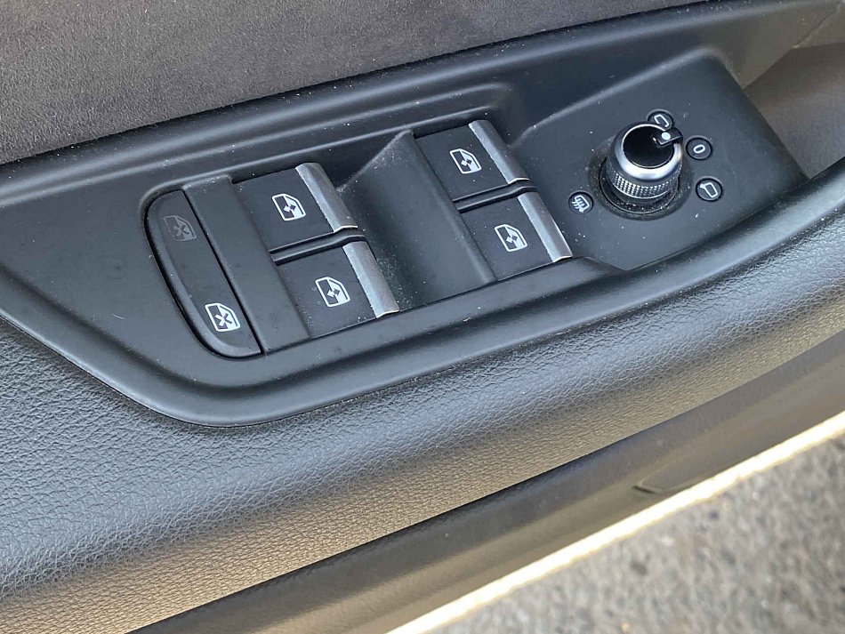 Audi A4 2.0 TDi  quattro