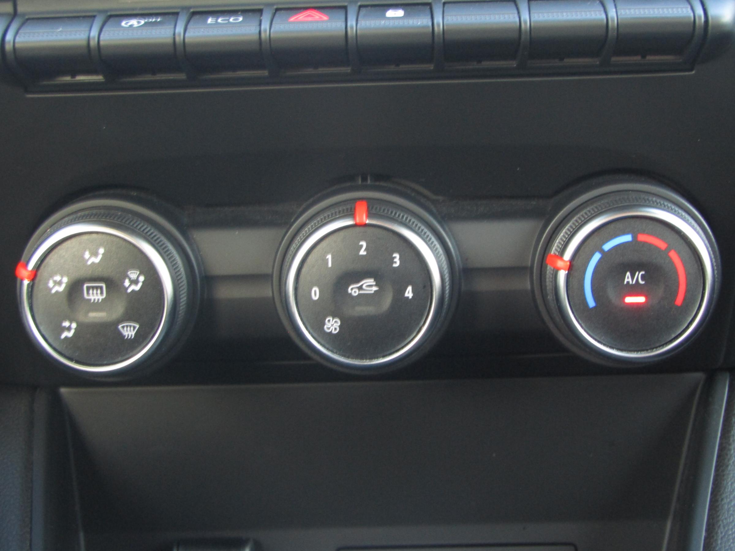 Renault Captur, 2020 - pohled č. 20