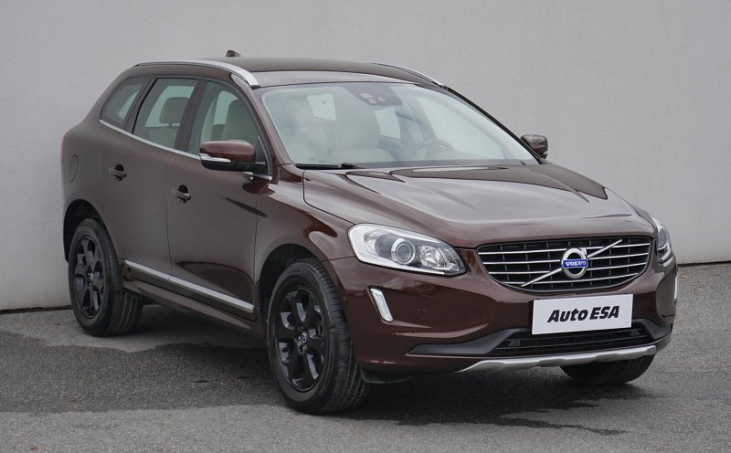 Volvo XC60 2.4 D5 Summum AWD