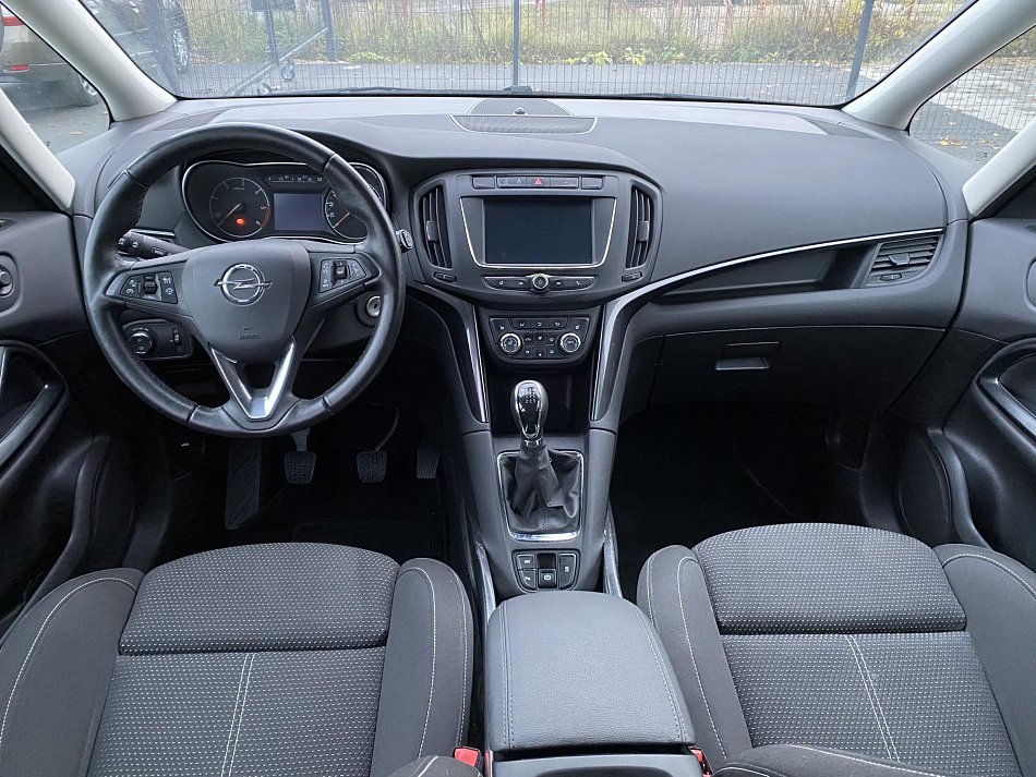 Opel Zafira 2.0 CDTi 