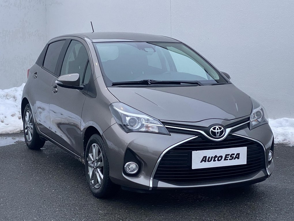Toyota Yaris 1.4 VVT-i Dynamic