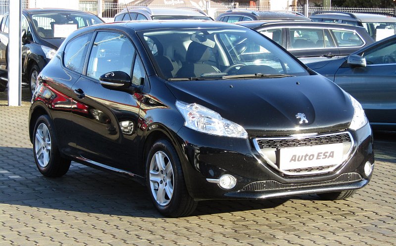 Peugeot 208 1.2PT Active
