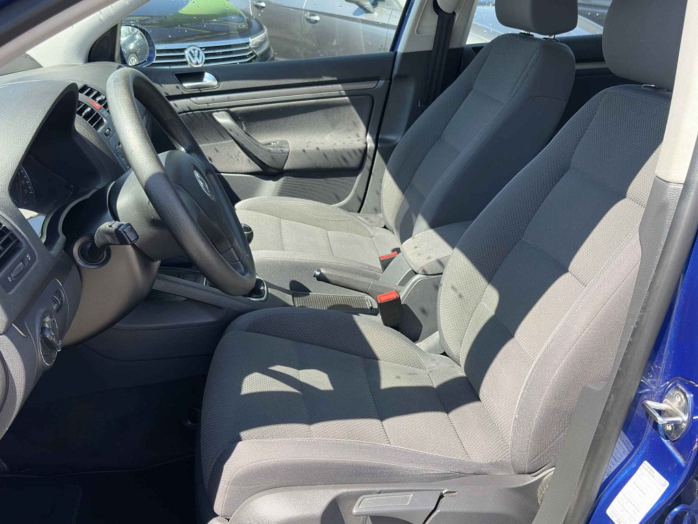 Volkswagen Golf 1.4i 