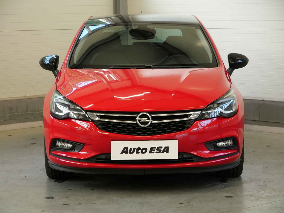 Opel Astra 1.4T 