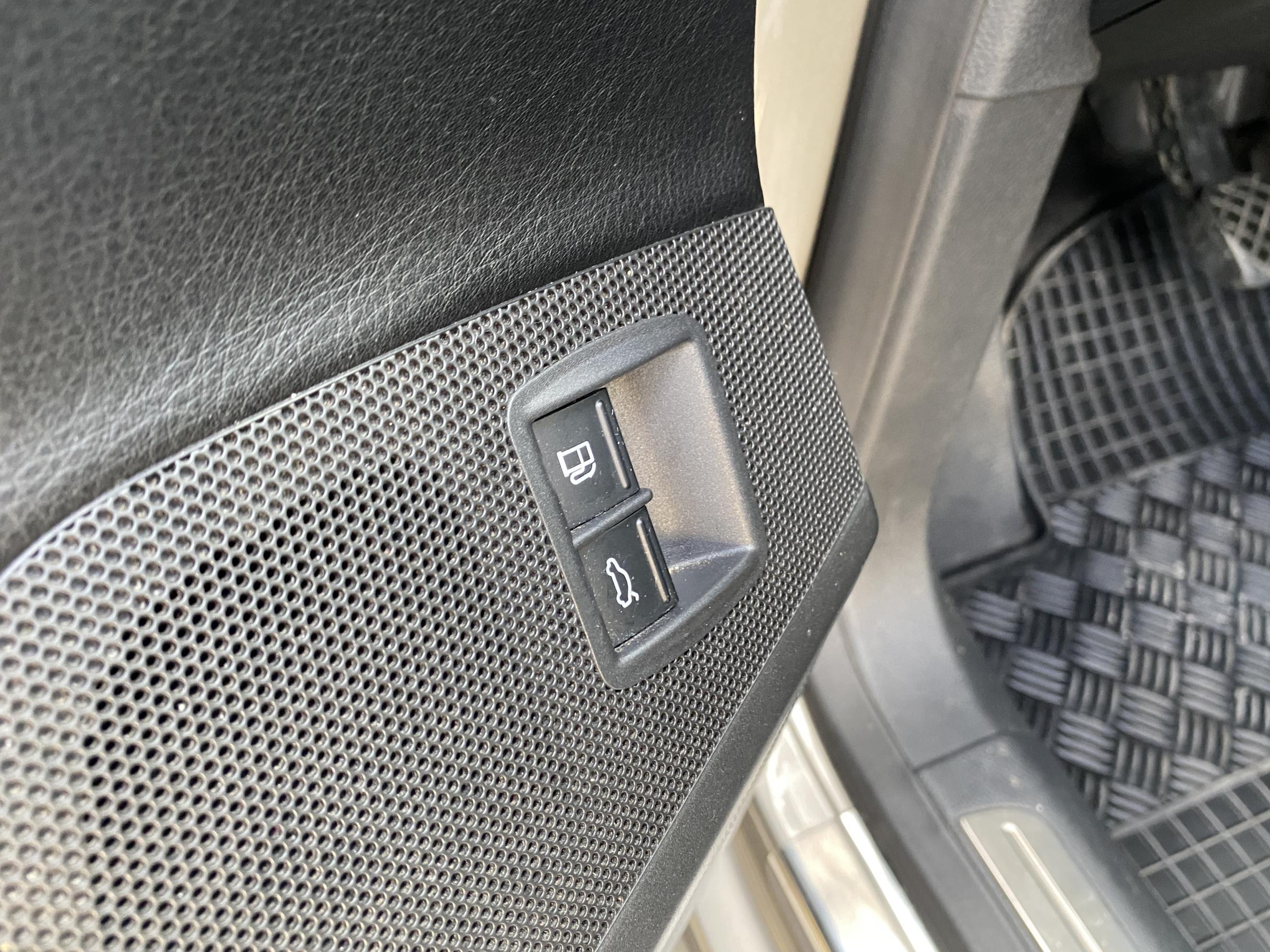 Volkswagen CC, 2012 - pohled č. 14