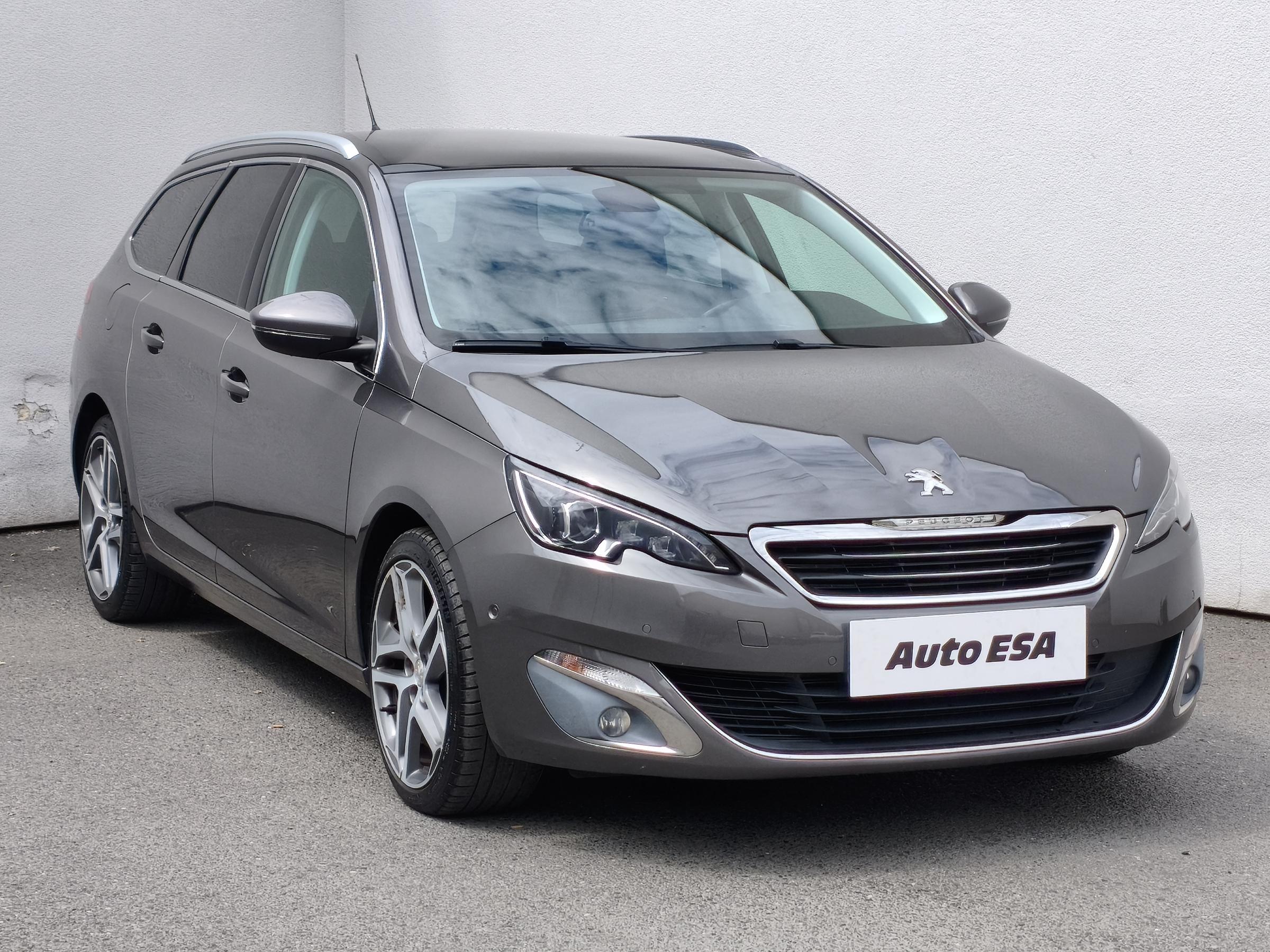 Peugeot 308, 2016 - celkový pohled