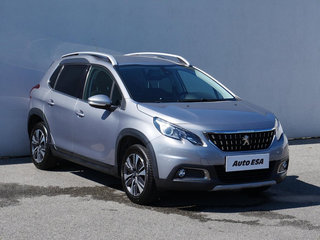 Peugeot 2008 1.2 PT 