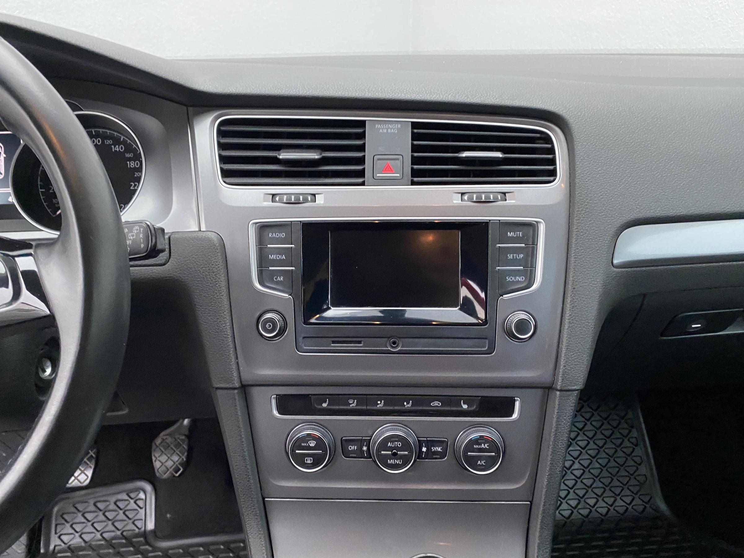 Volkswagen Golf, 2015 - pohled č. 10