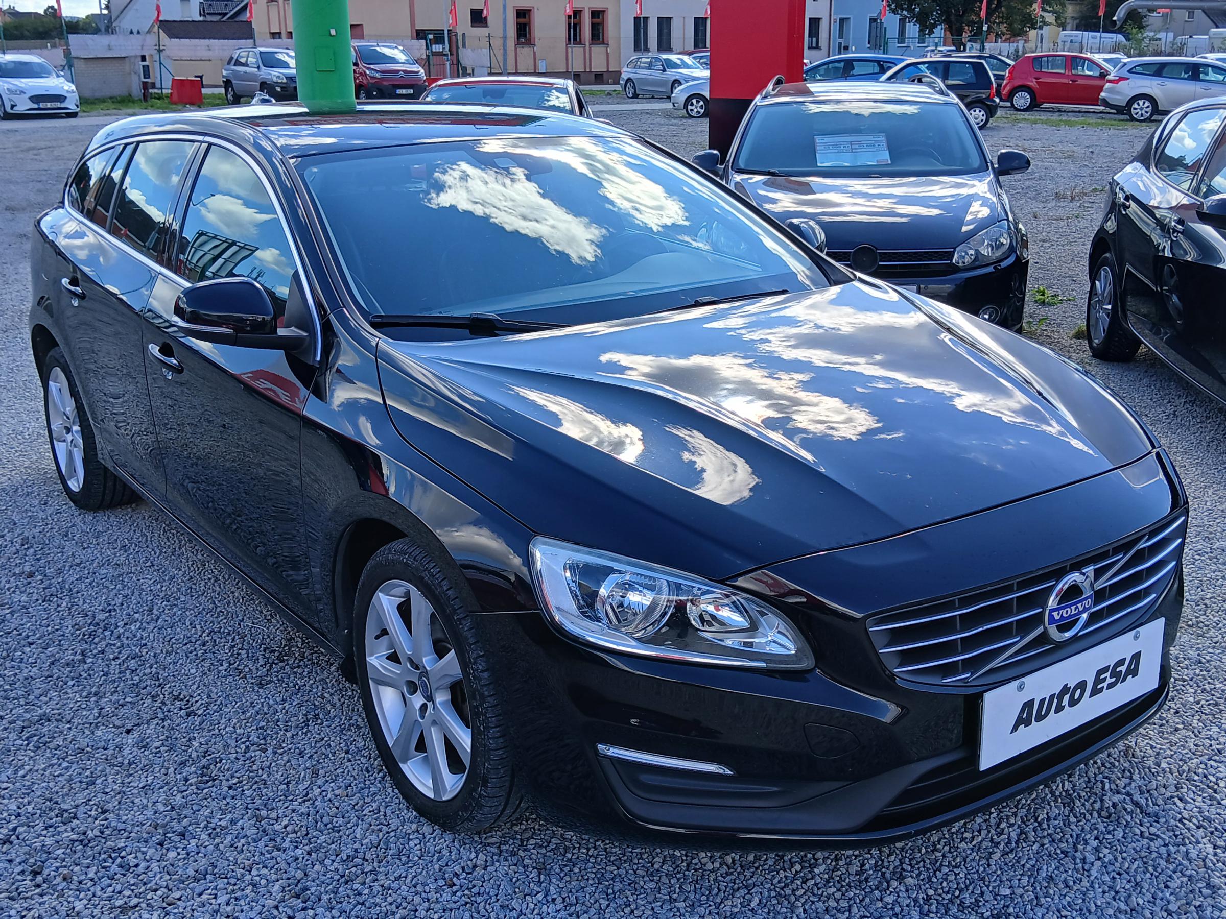 Volvo V60, 2016