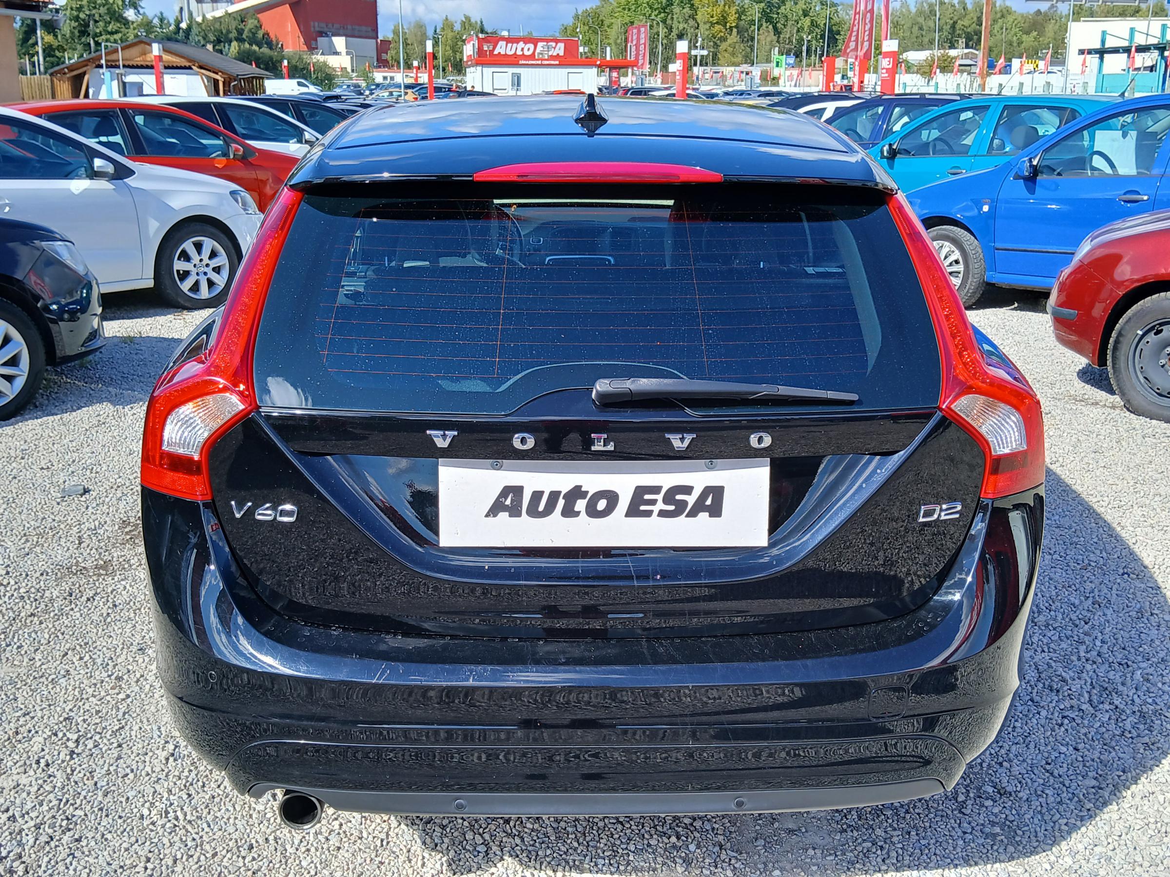 Volvo V60, 2016 - pohled č. 5