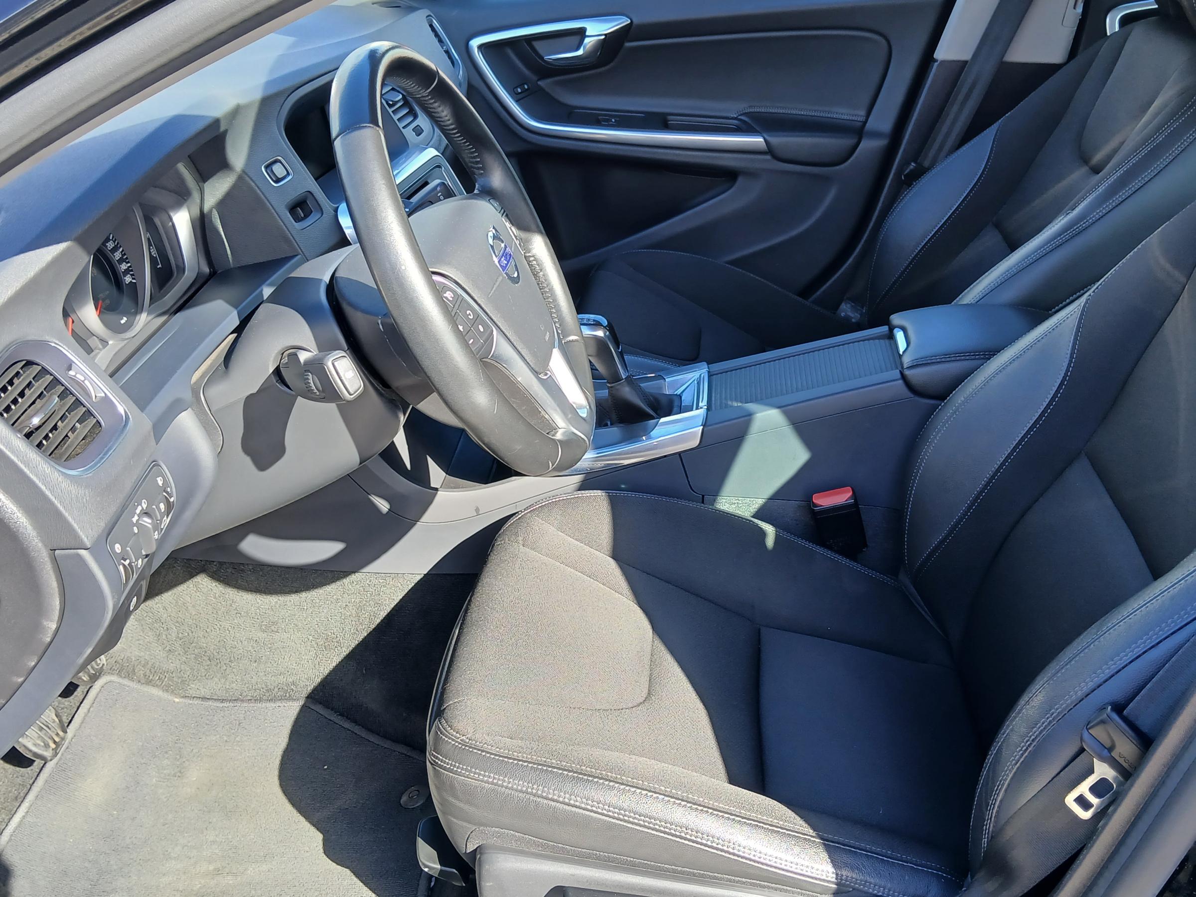 Volvo V60, 2016 - pohled č. 9