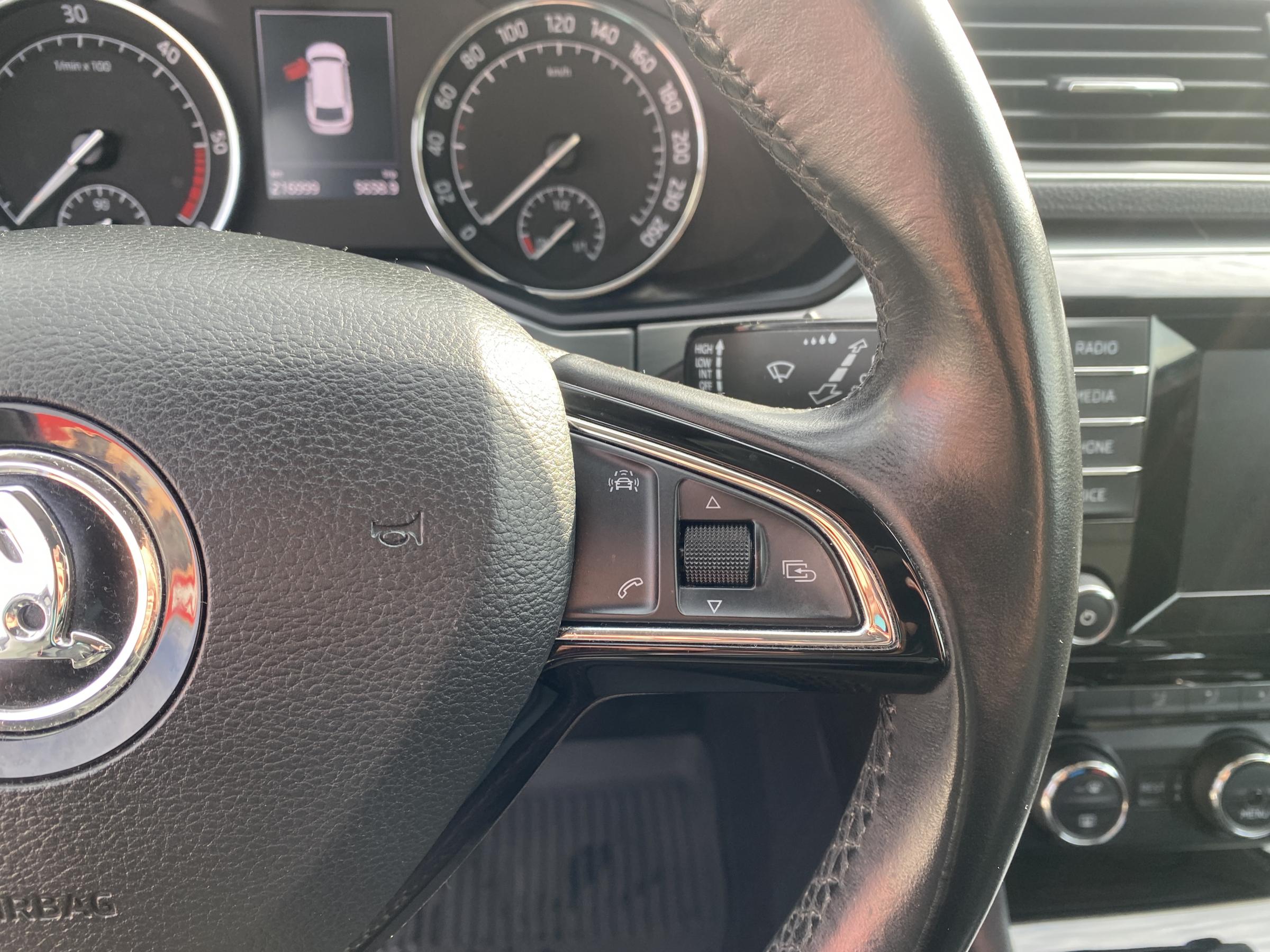 Škoda Superb III, 2015 - pohled č. 13