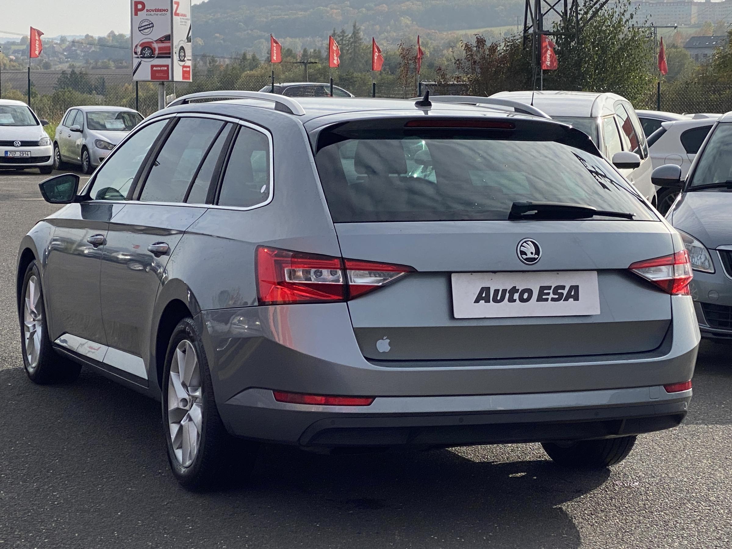 Škoda Superb III, 2015 - pohled č. 4