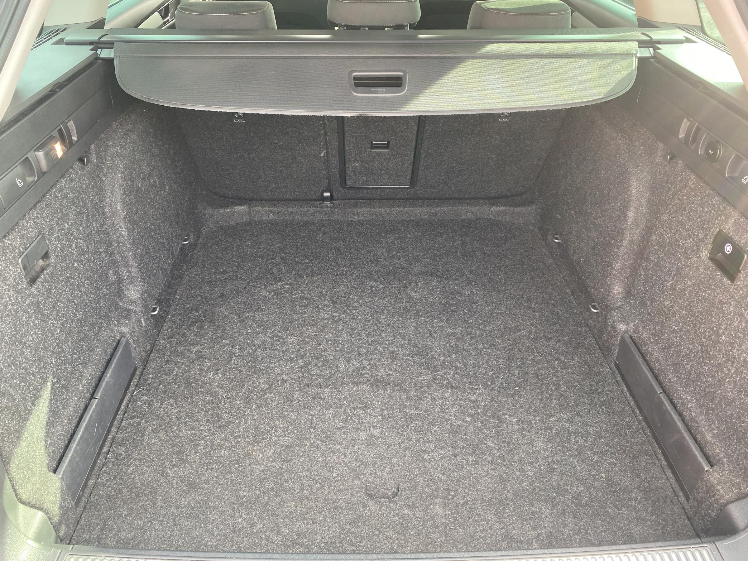 Škoda Superb III, 2015 - pohled č. 7