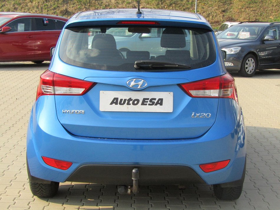 Hyundai Ix20 1.6i 