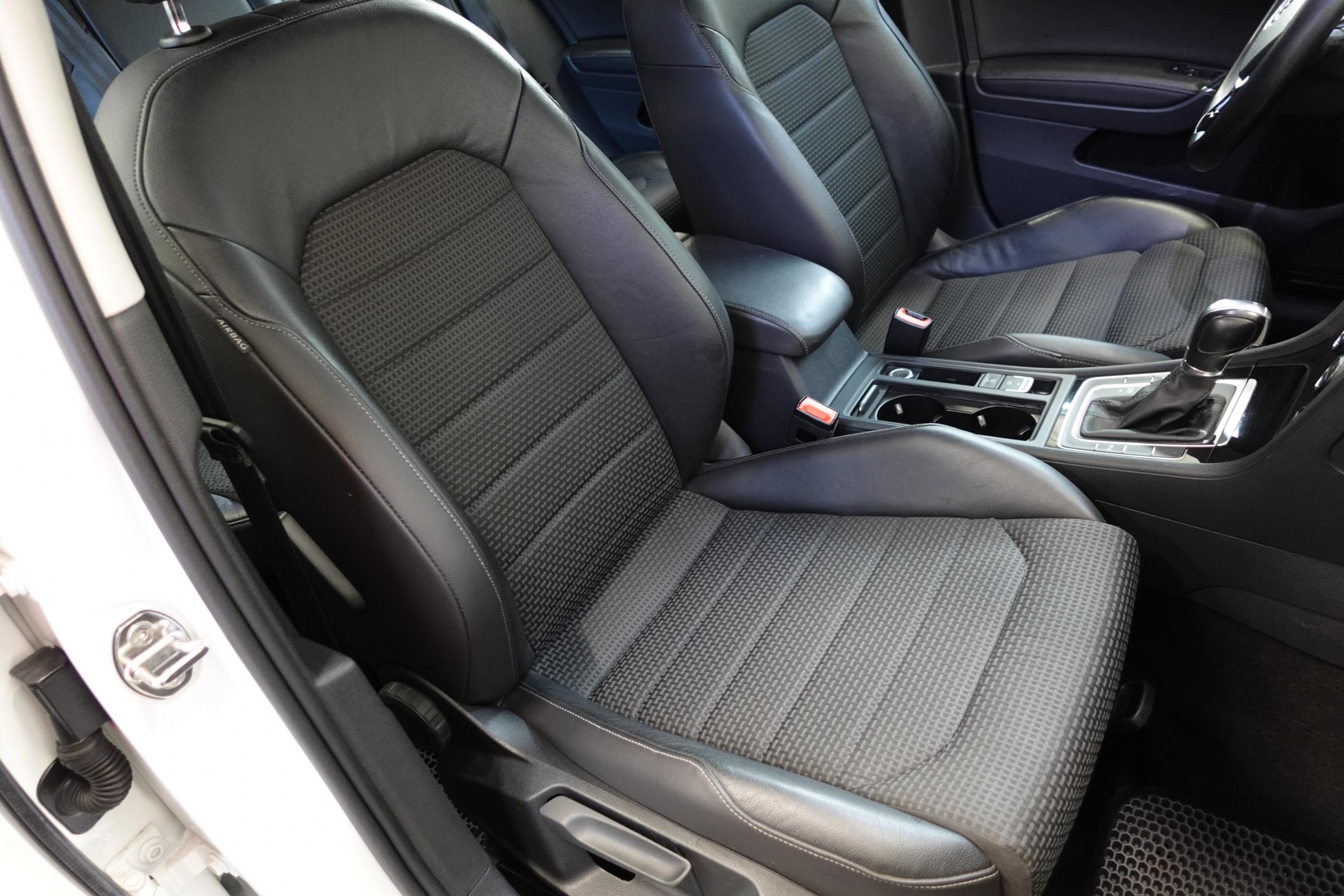 Volkswagen Golf, 2015 - pohled č. 13