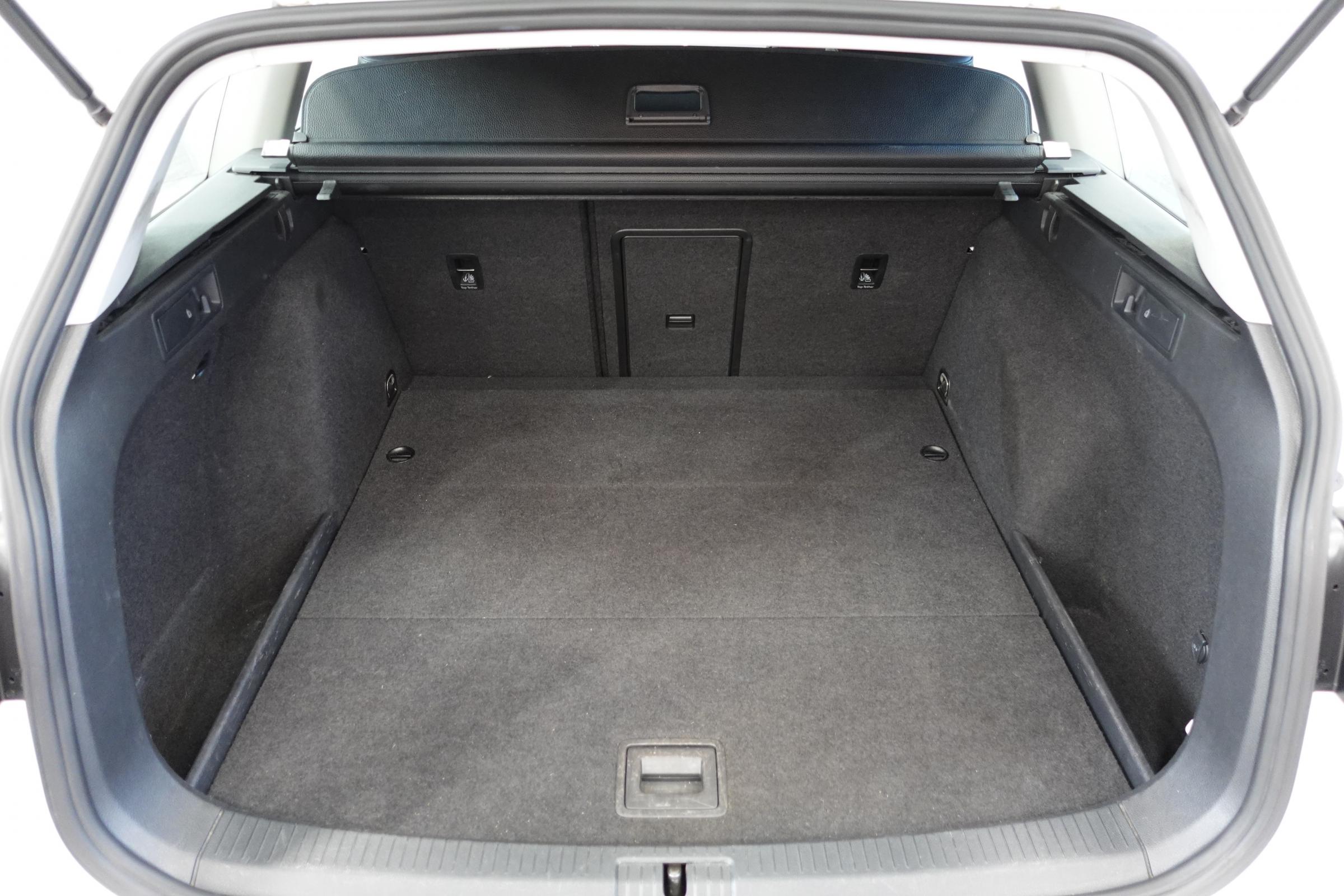 Volkswagen Golf, 2015 - pohled č. 8