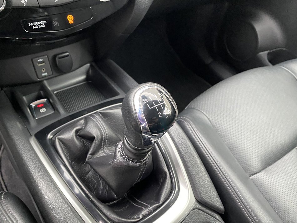 Nissan X-Trail 1.6dCi Tekna