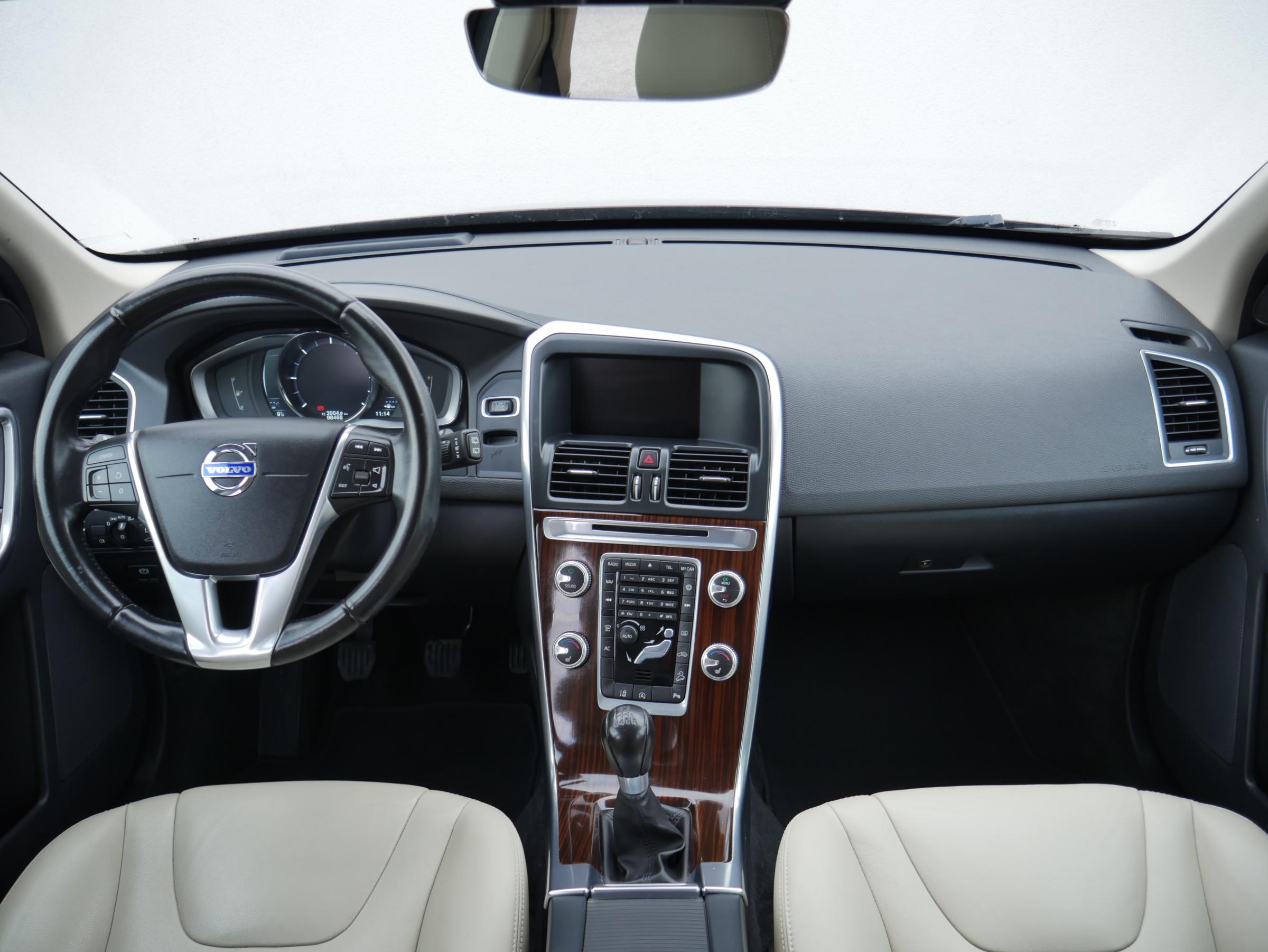 Volvo XC60, 2014 - pohled č. 8