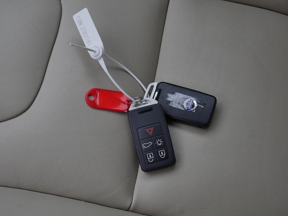 Volvo XC60 2.4 D5 Summum AWD