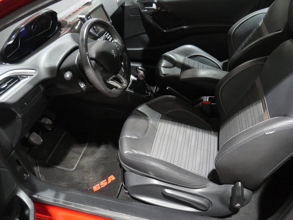 Peugeot 208 1.6 VTi Allure