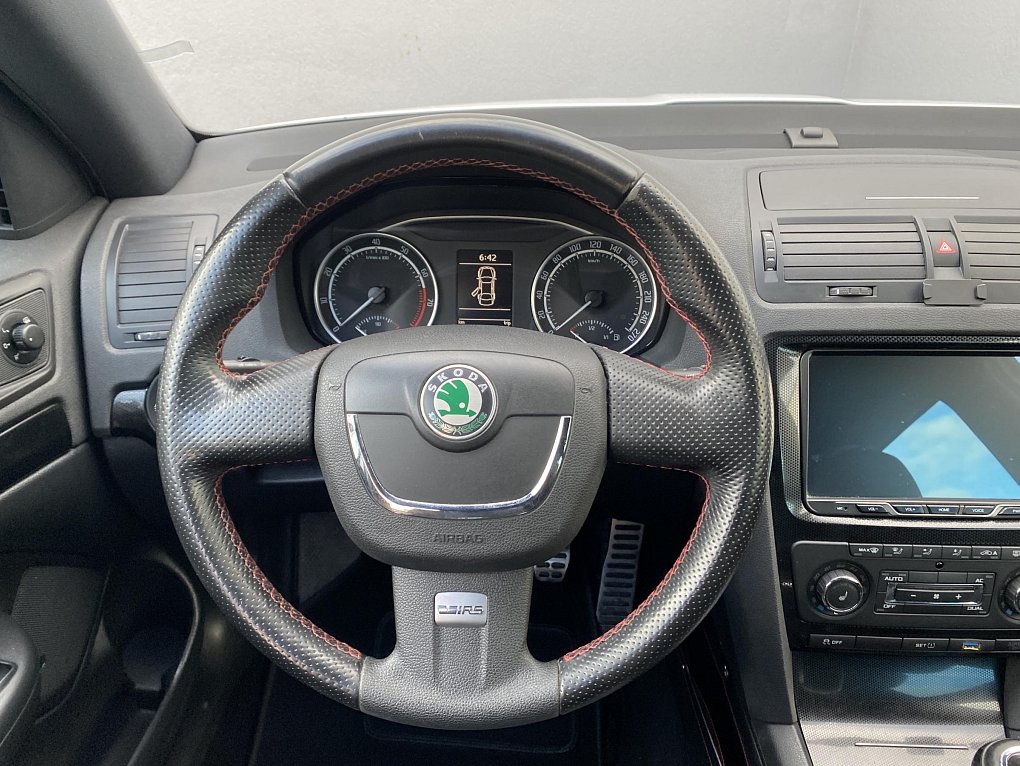 Škoda Octavia II 2.0 TSi RS