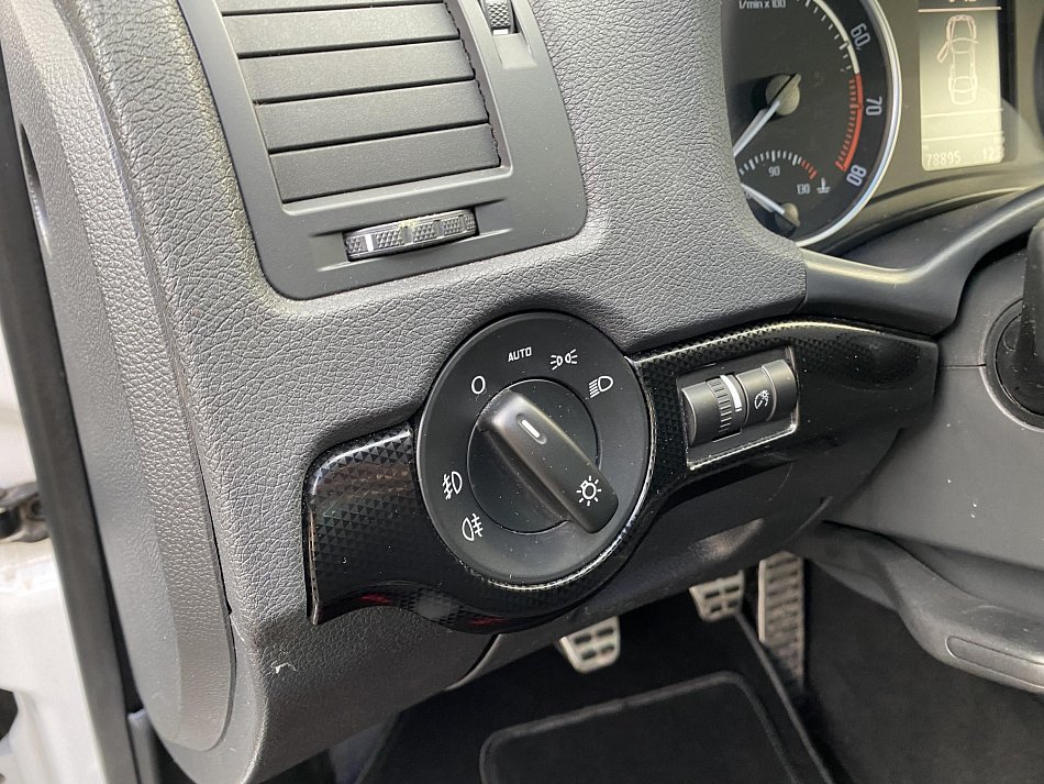 Škoda Octavia II 2.0 TSi RS