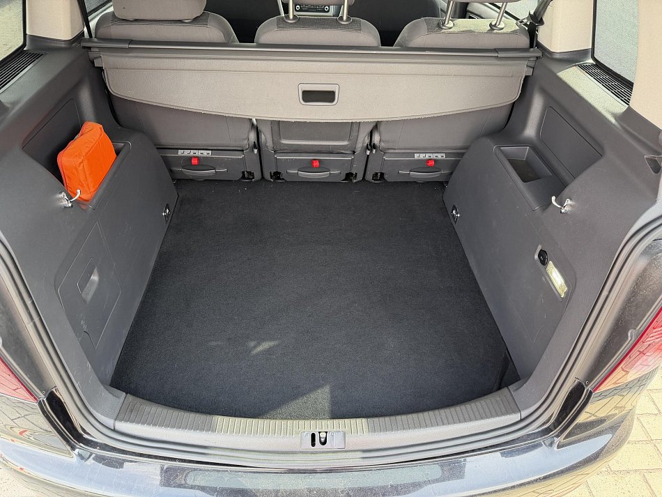 Volkswagen Touran 1.9TDi 