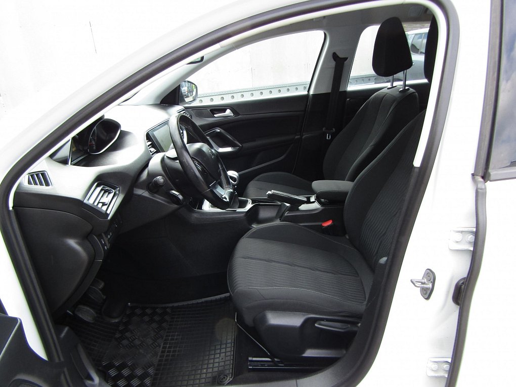 Peugeot 308 1.6HDi 