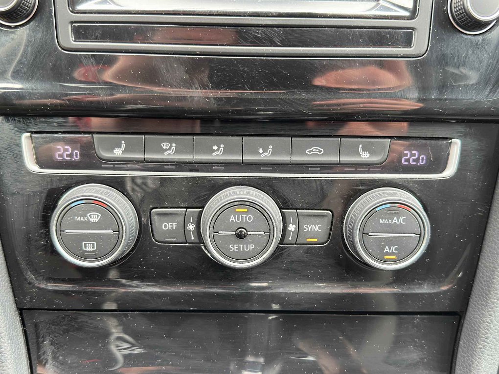 Volkswagen Golf 1.4TSi 