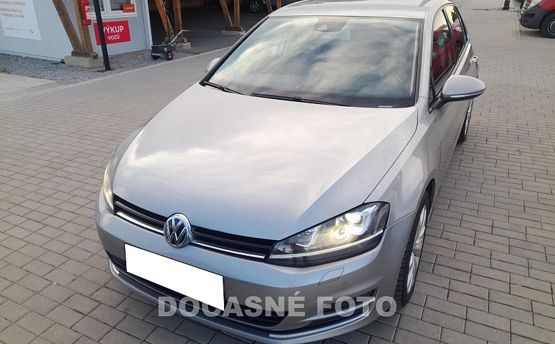 Volkswagen Golf 1.4TSI 