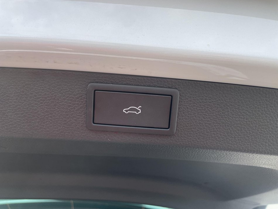 Škoda Karoq 1.5 TSi SportLine