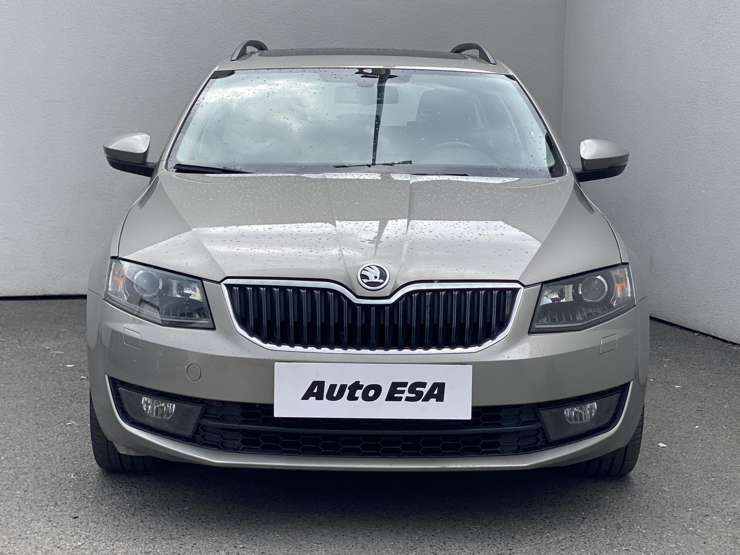 Škoda Octavia III, 2014 - pohled č. 2