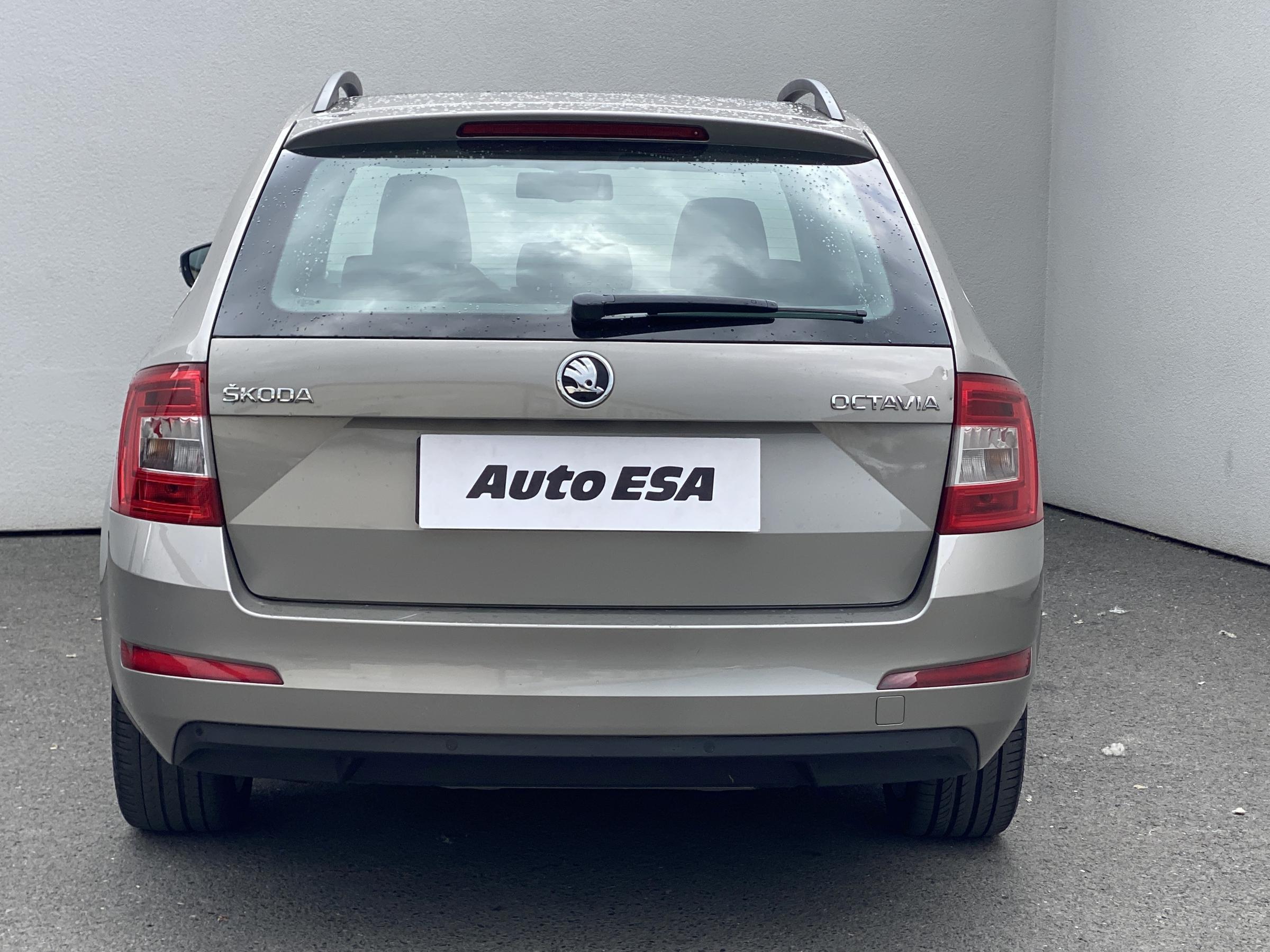 Škoda Octavia III, 2014 - pohled č. 5