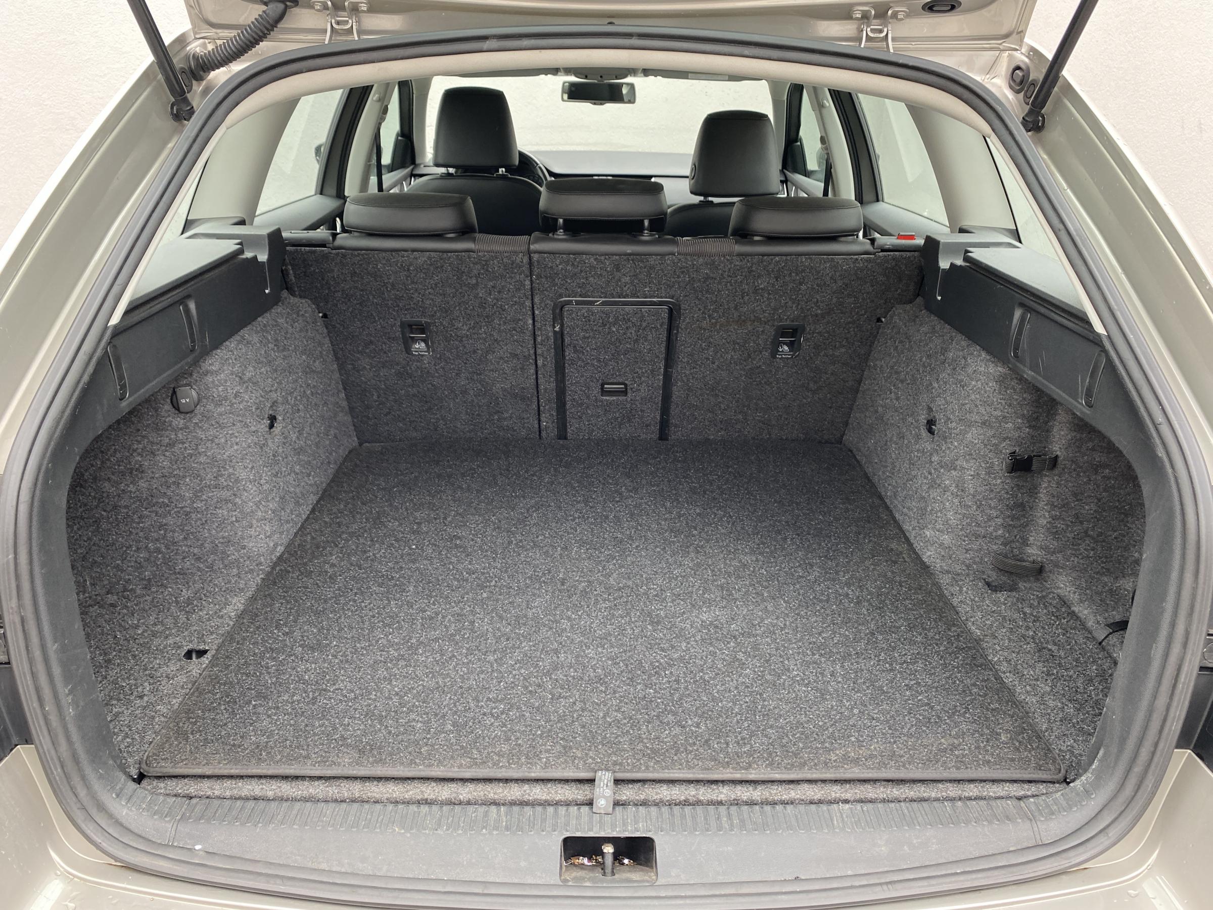 Škoda Octavia III, 2014 - pohled č. 8