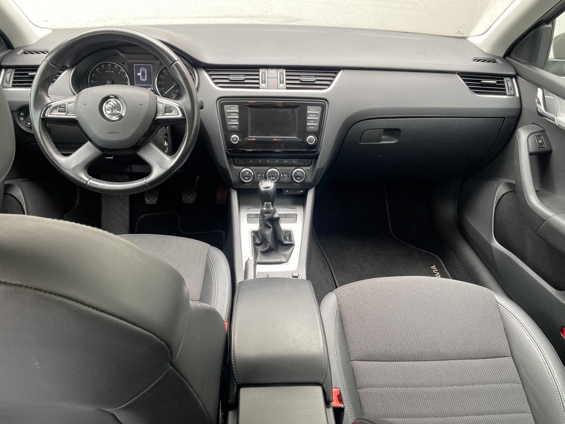 Škoda Octavia III, 2014 - pohled č. 9