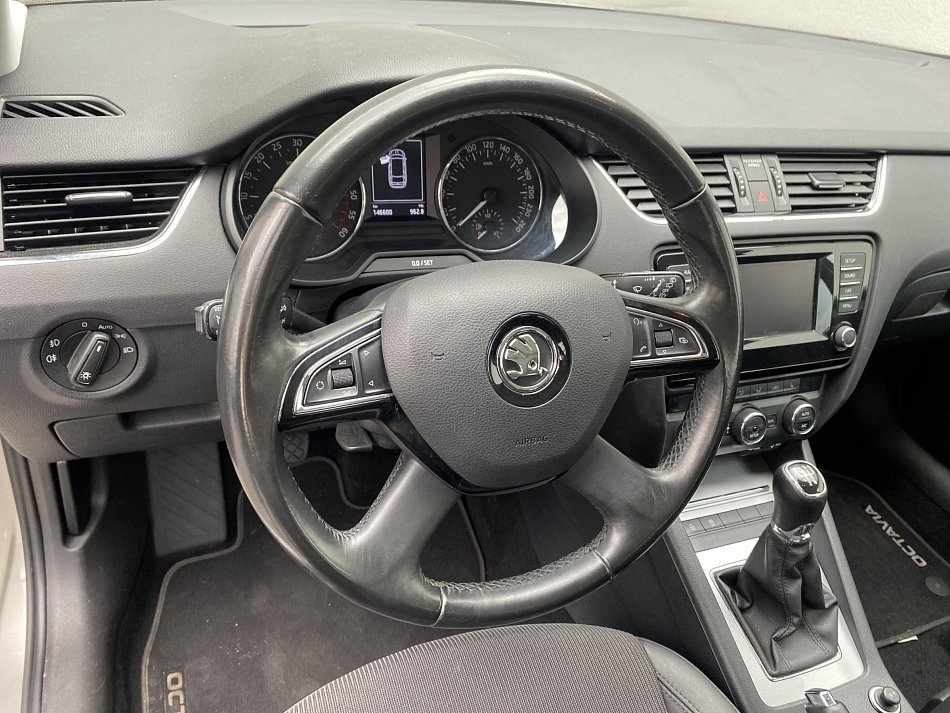 Škoda Octavia III 1.6 TDi Elegance