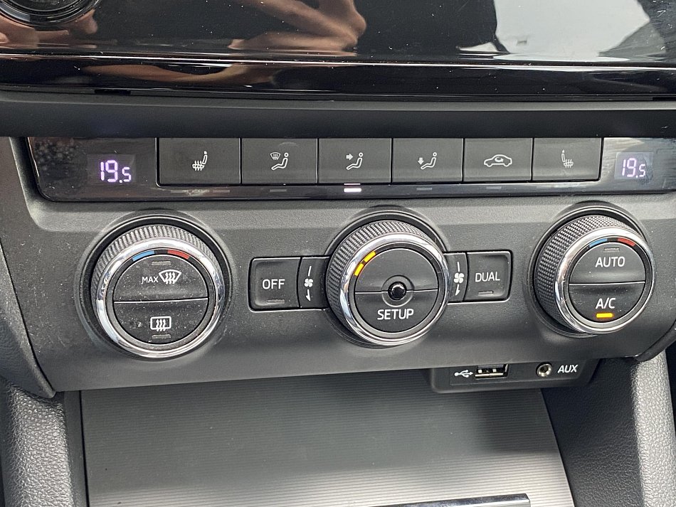 Škoda Octavia III 1.6 TDi Elegance