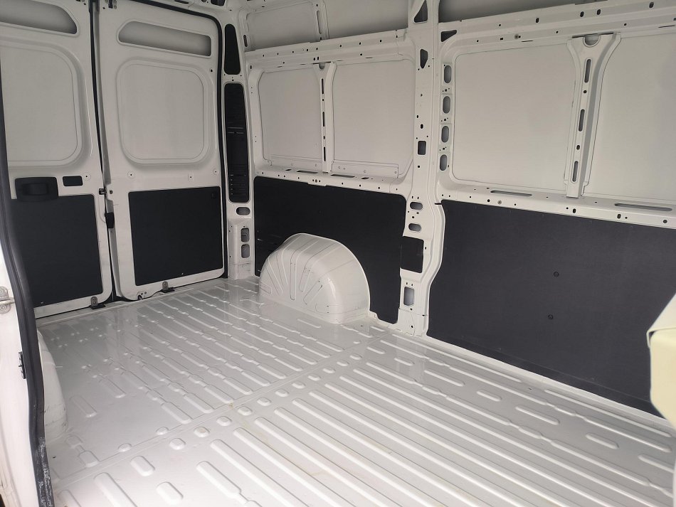 Peugeot Boxer 2.2HDi  L2H2